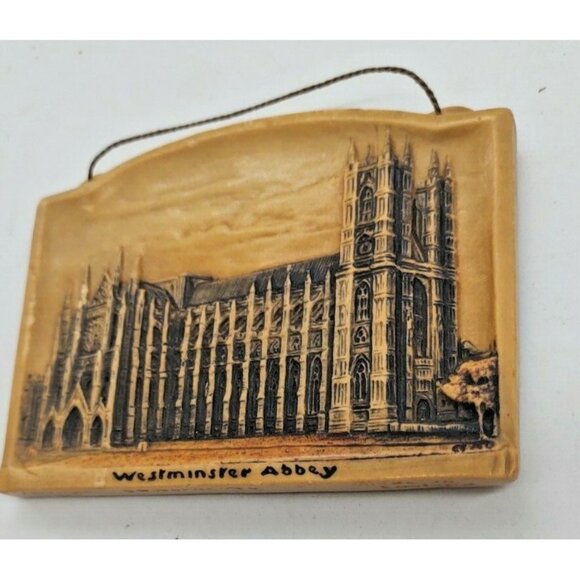 Vintage Arthur Osborne Ivorex 3D Wall Hanging Westminster Abbey 1930's - 4 1/2" - Picture 1 of 9